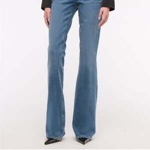 Abercrombie & Fitch Mid Rise Bootcut Jeans size 28Long